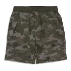 Lululemon T.H.E. Short 9 inch Camo Size M